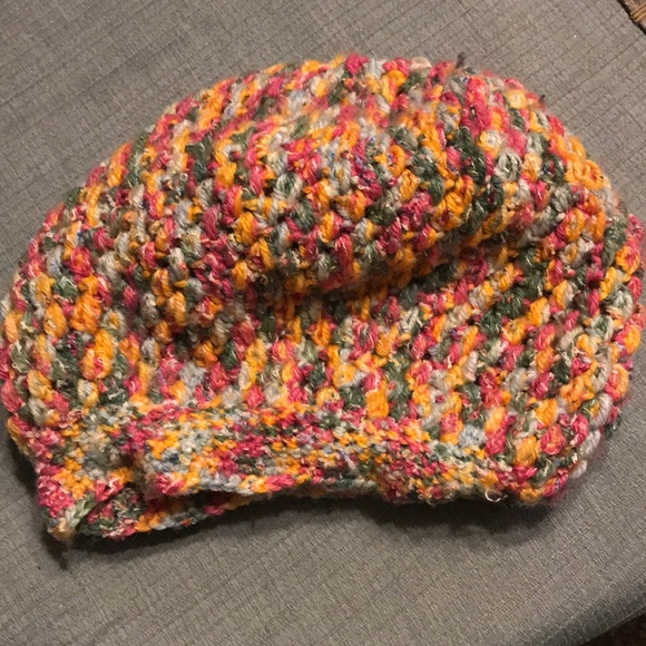 Hat - Picture 3 of 3